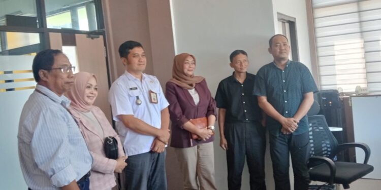 Universitas Mulia - Camat Balikpapan Kota